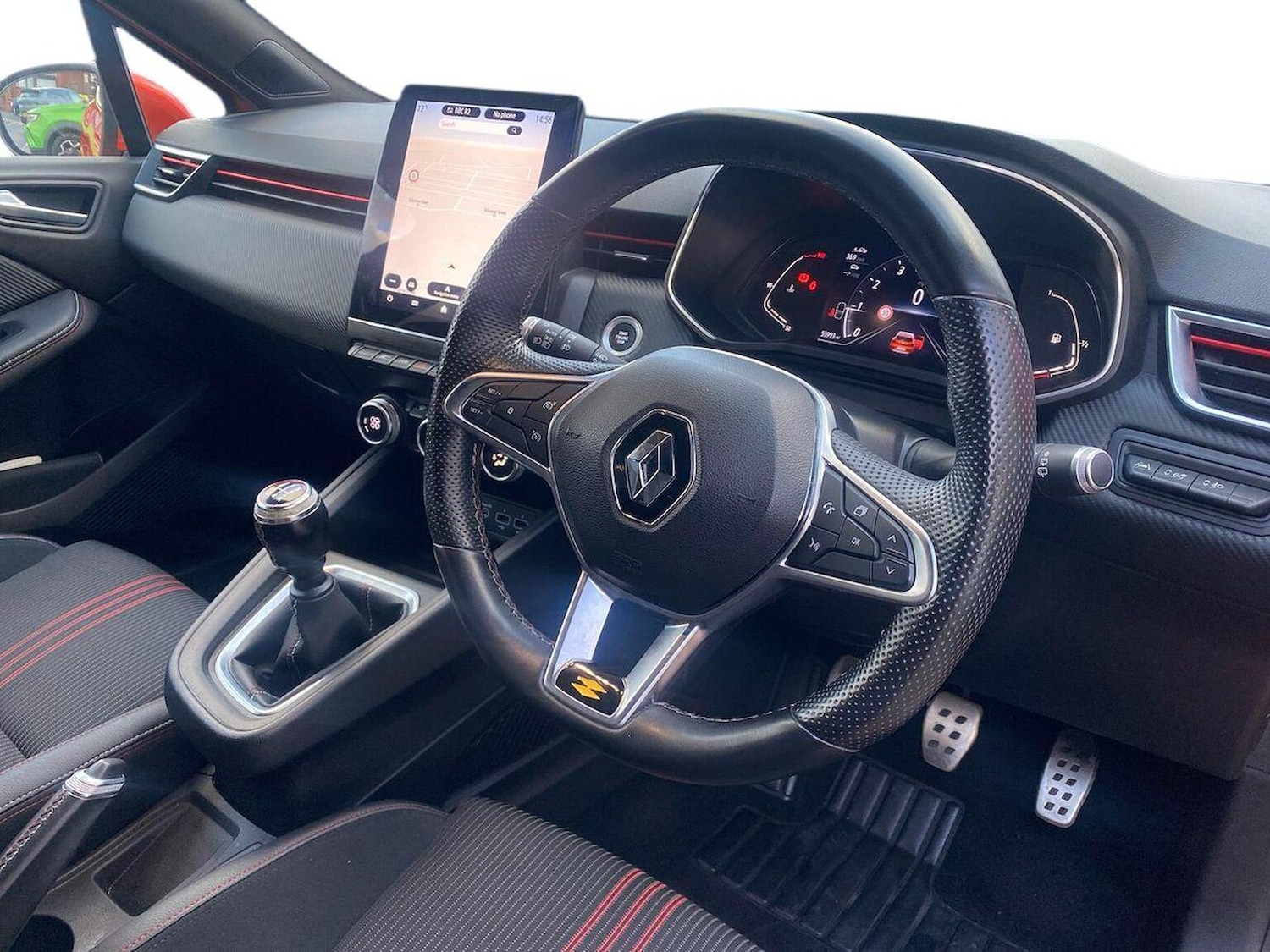 Used Renault Clio 2020 for sale - 76741205: Photo 15
