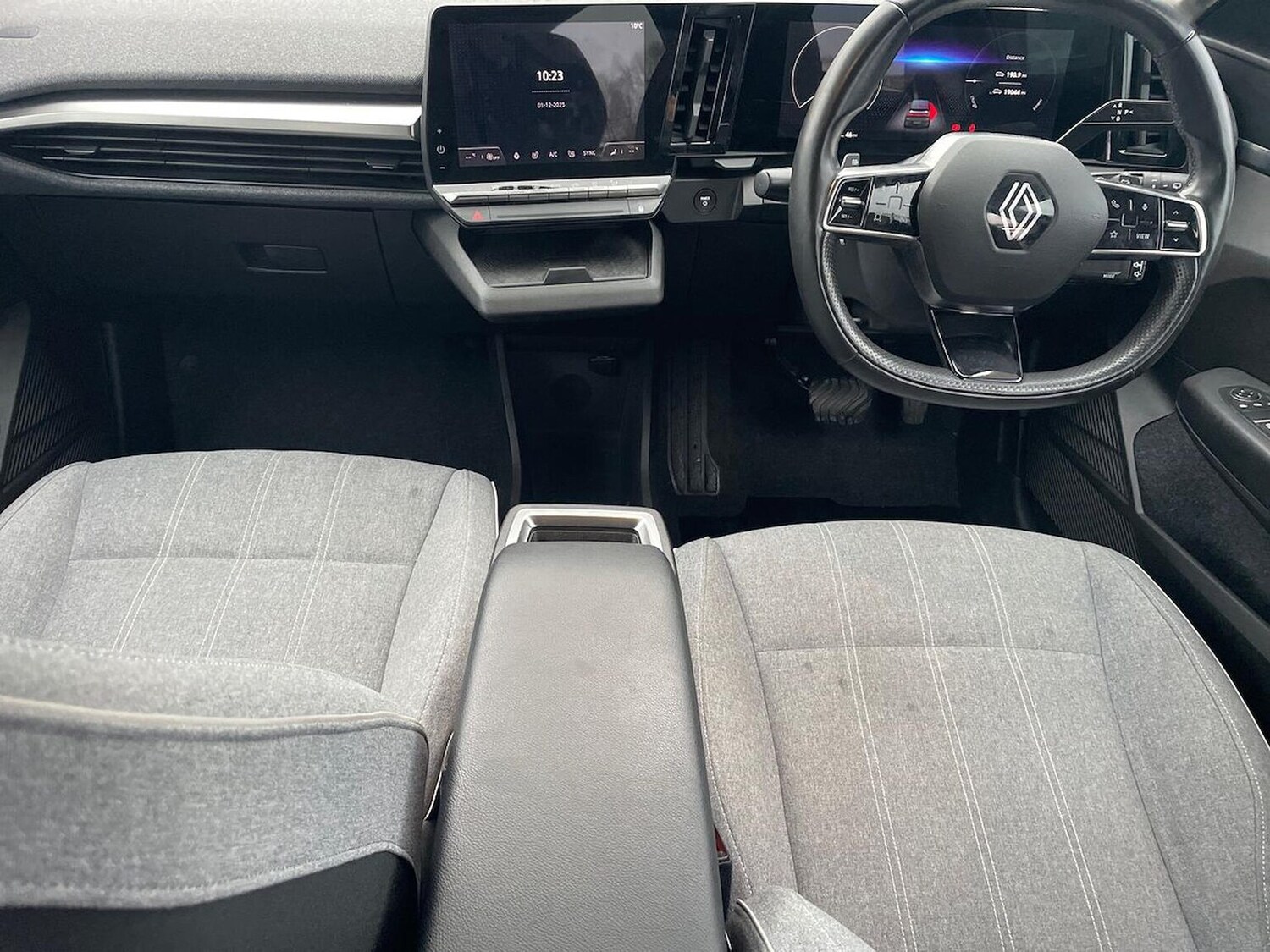Used Renault Megane E Tech 2022 for sale - 76763396: Photo 13