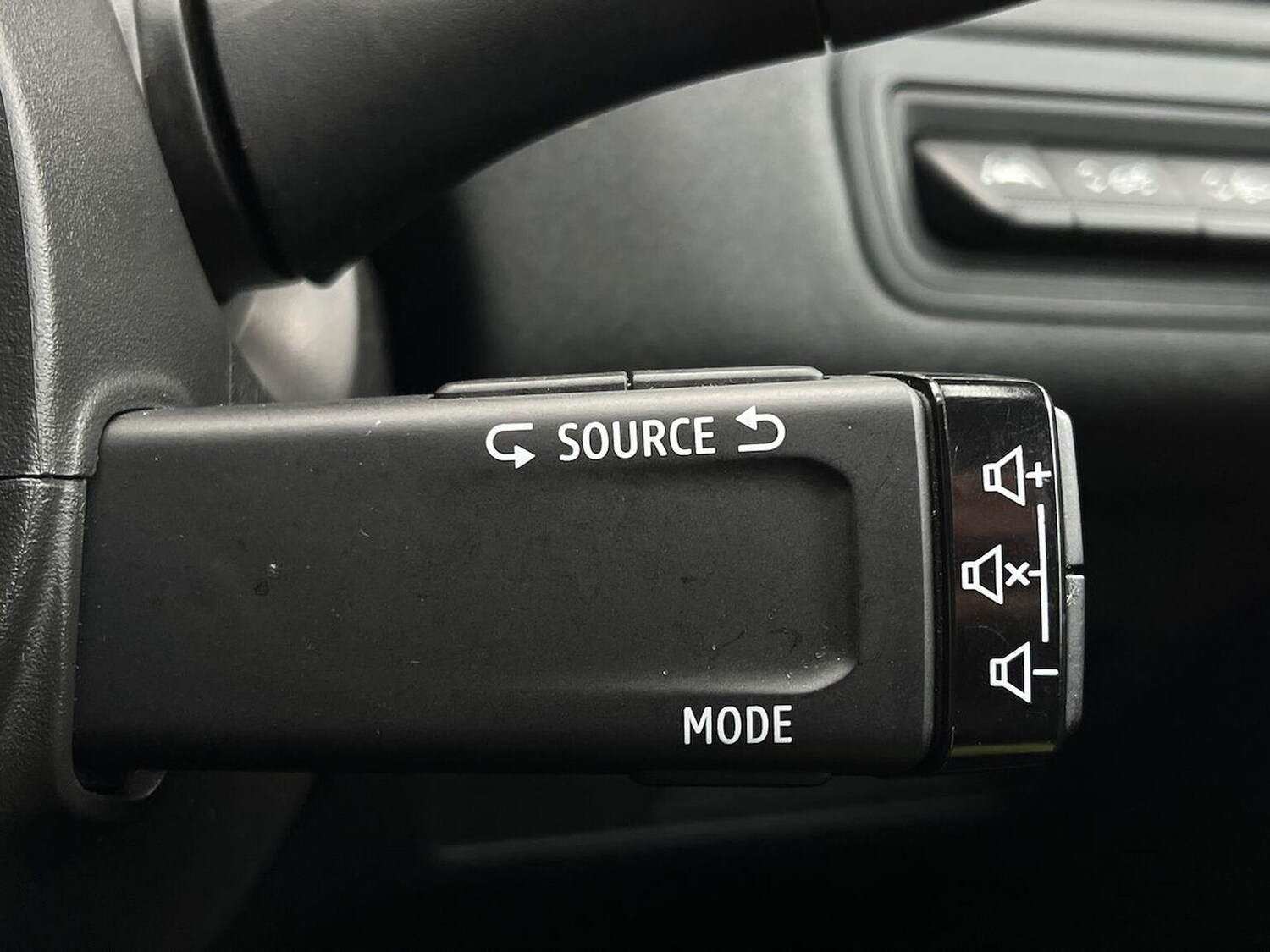 Used Renault Captur 2020 for sale - 77616779: Photo 30