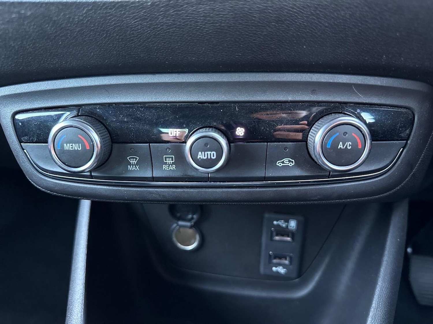 Used Vauxhall Crossland 2021 for sale - 76407415: Photo 12