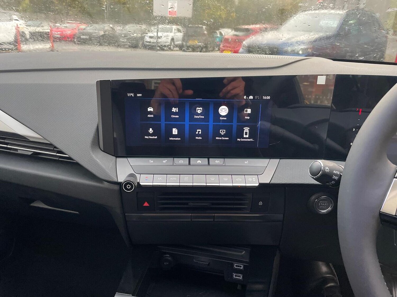 Used Vauxhall Astra 2025 for sale - 76541909: Photo 11