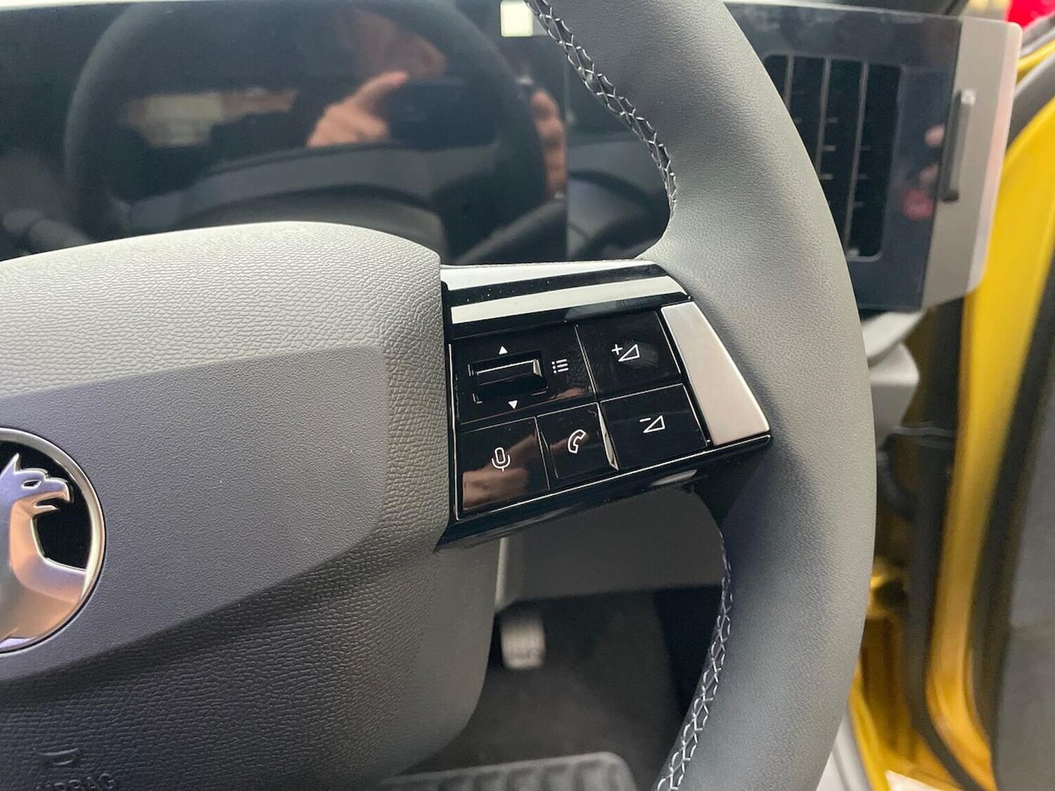 Used Vauxhall Astra 2025 for sale - 76541909: Photo 25