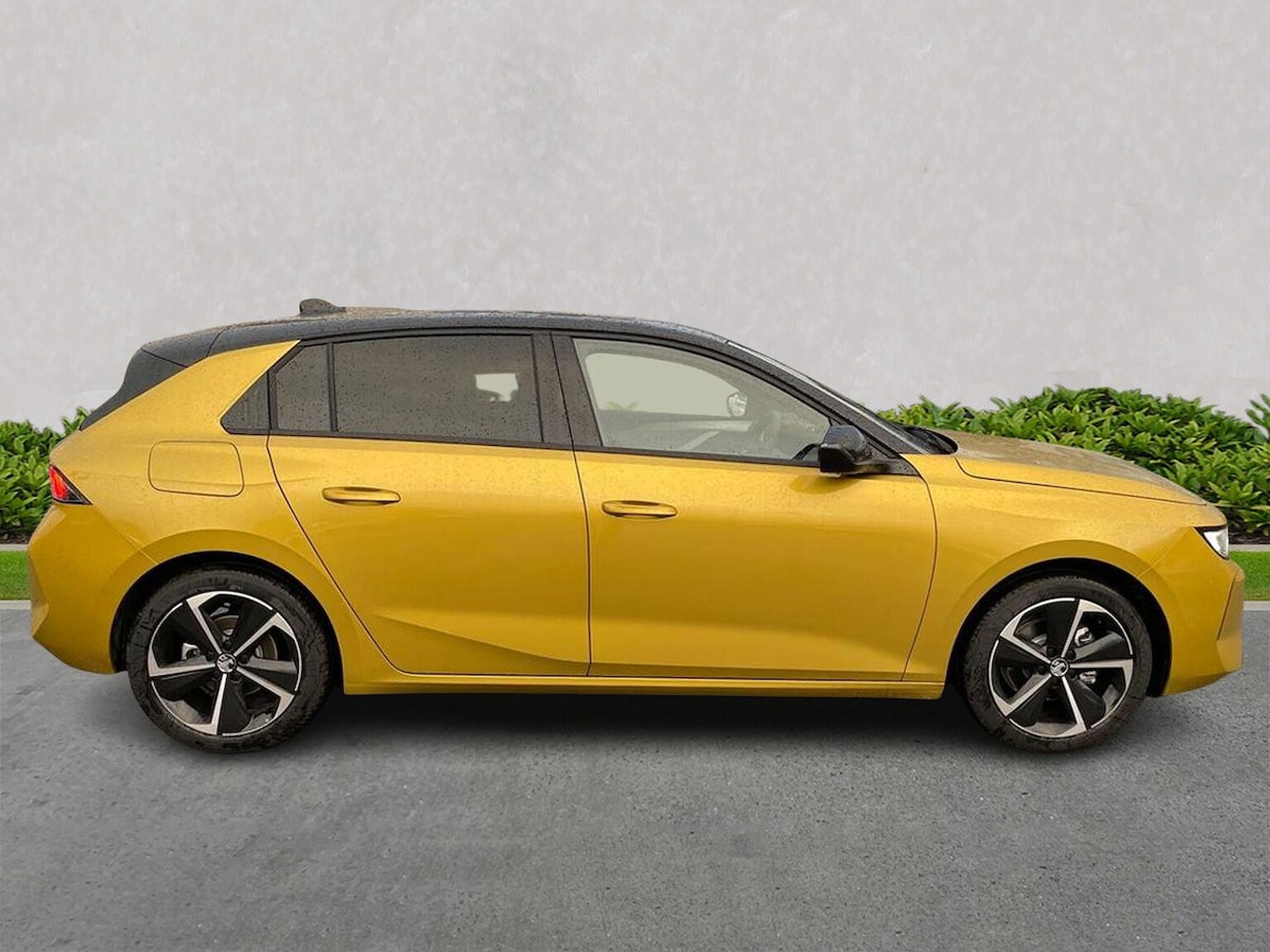 Used Vauxhall Astra 2025 for sale - 76541909: Photo 3