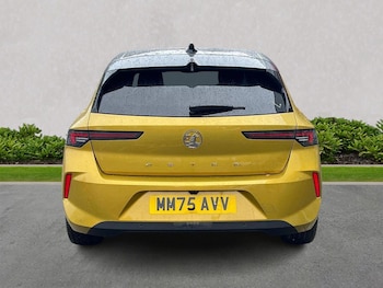 Used Vauxhall Astra 2025 for sale - 76541909: Photo