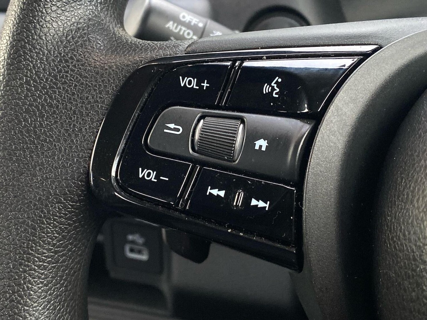 Used Honda HR-V 2023 for sale - 77688078: Photo 25