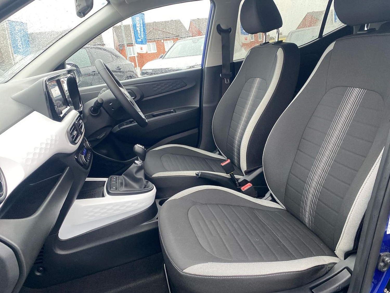 Used Hyundai i10 2022 for sale - 76821726: Photo 30