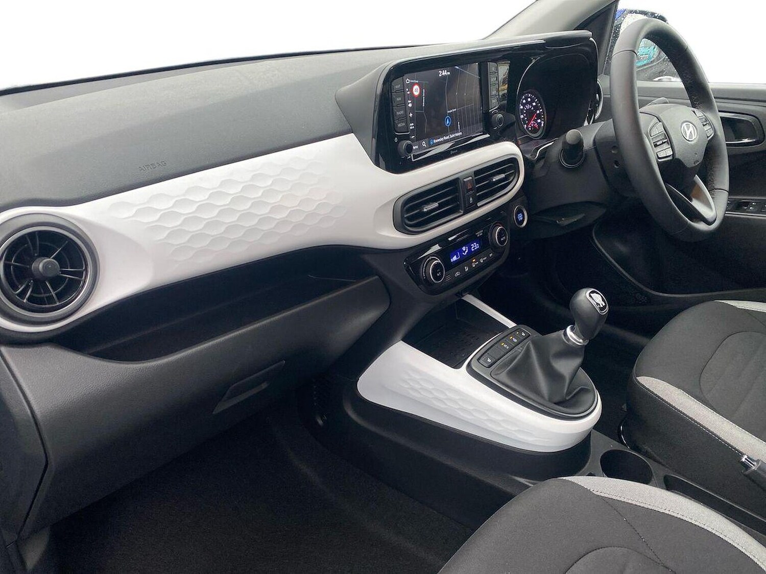 Used Hyundai i10 2022 for sale - 76821726: Photo 7