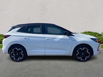 Used Vauxhall Grandland 2023 for sale - 78932585: Photo