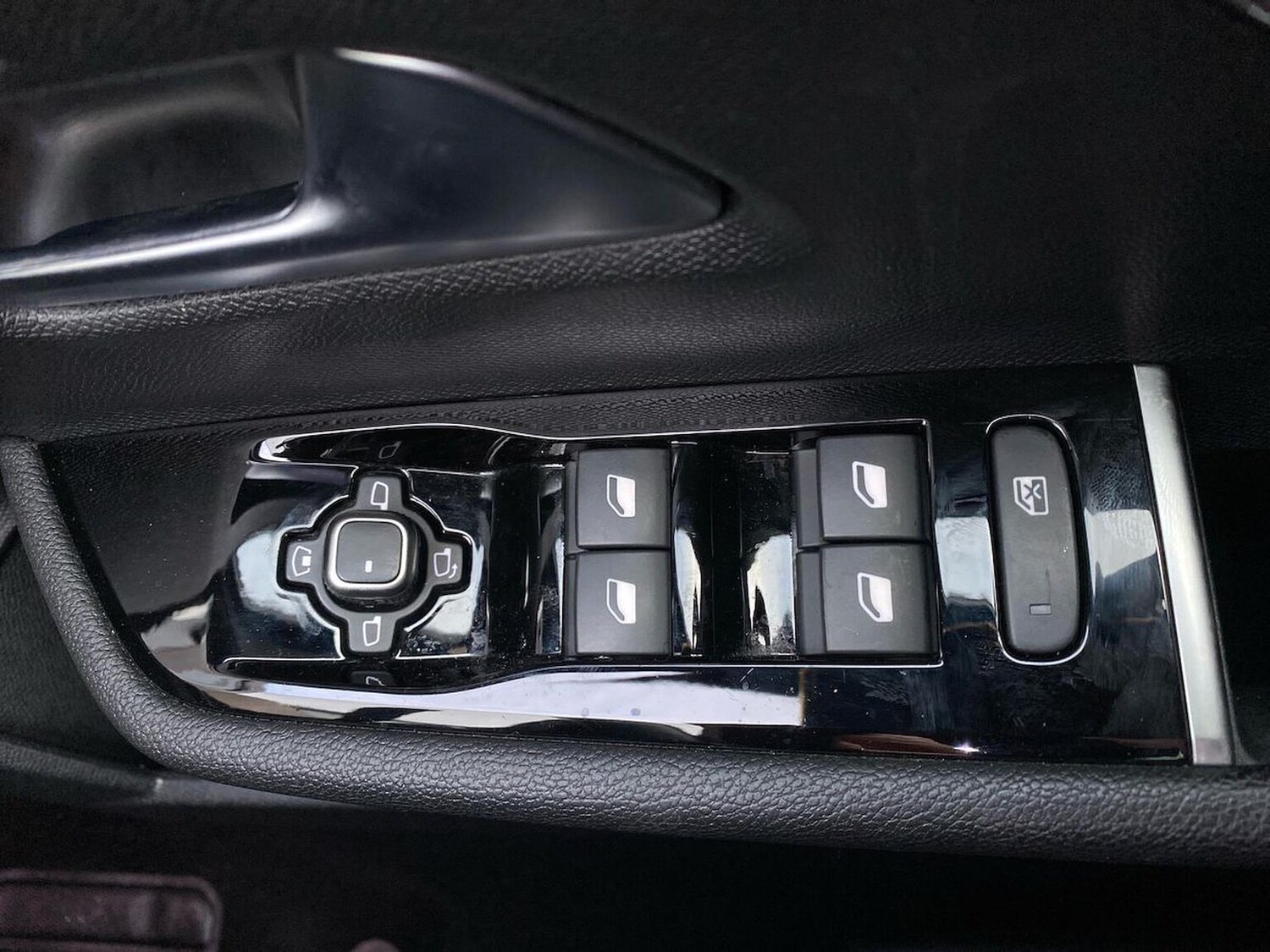 Used Vauxhall Astra 2023 for sale - 76969982: Photo 21