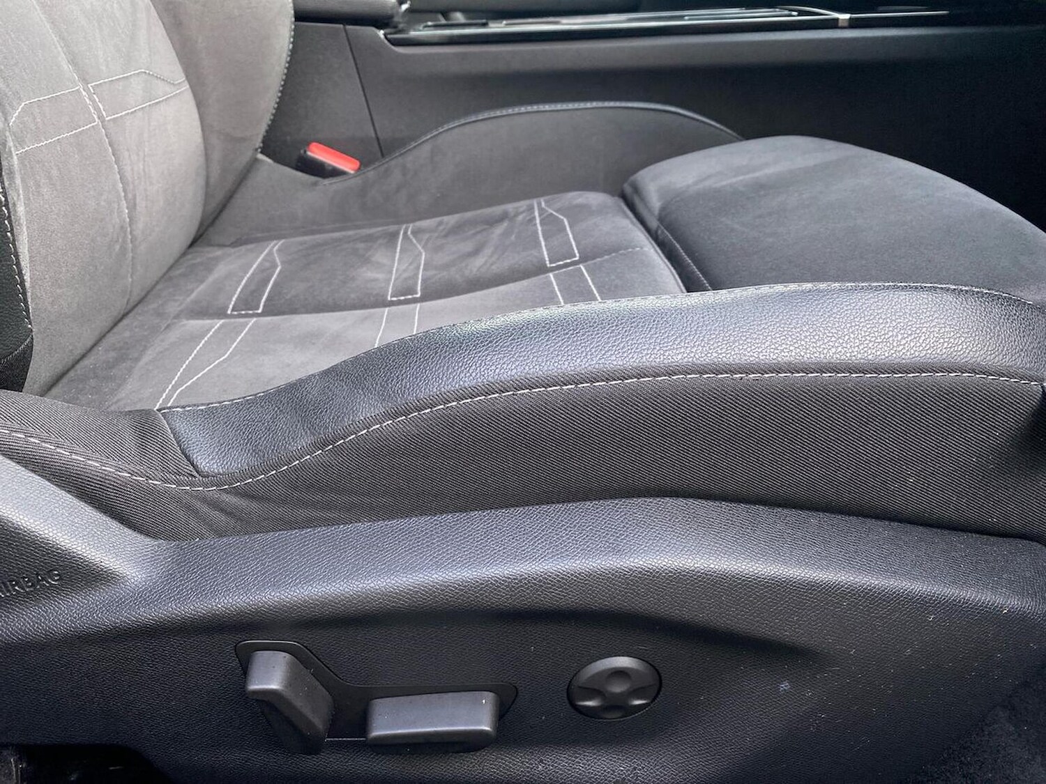 Used Vauxhall Astra 2023 for sale - 76969982: Photo 30