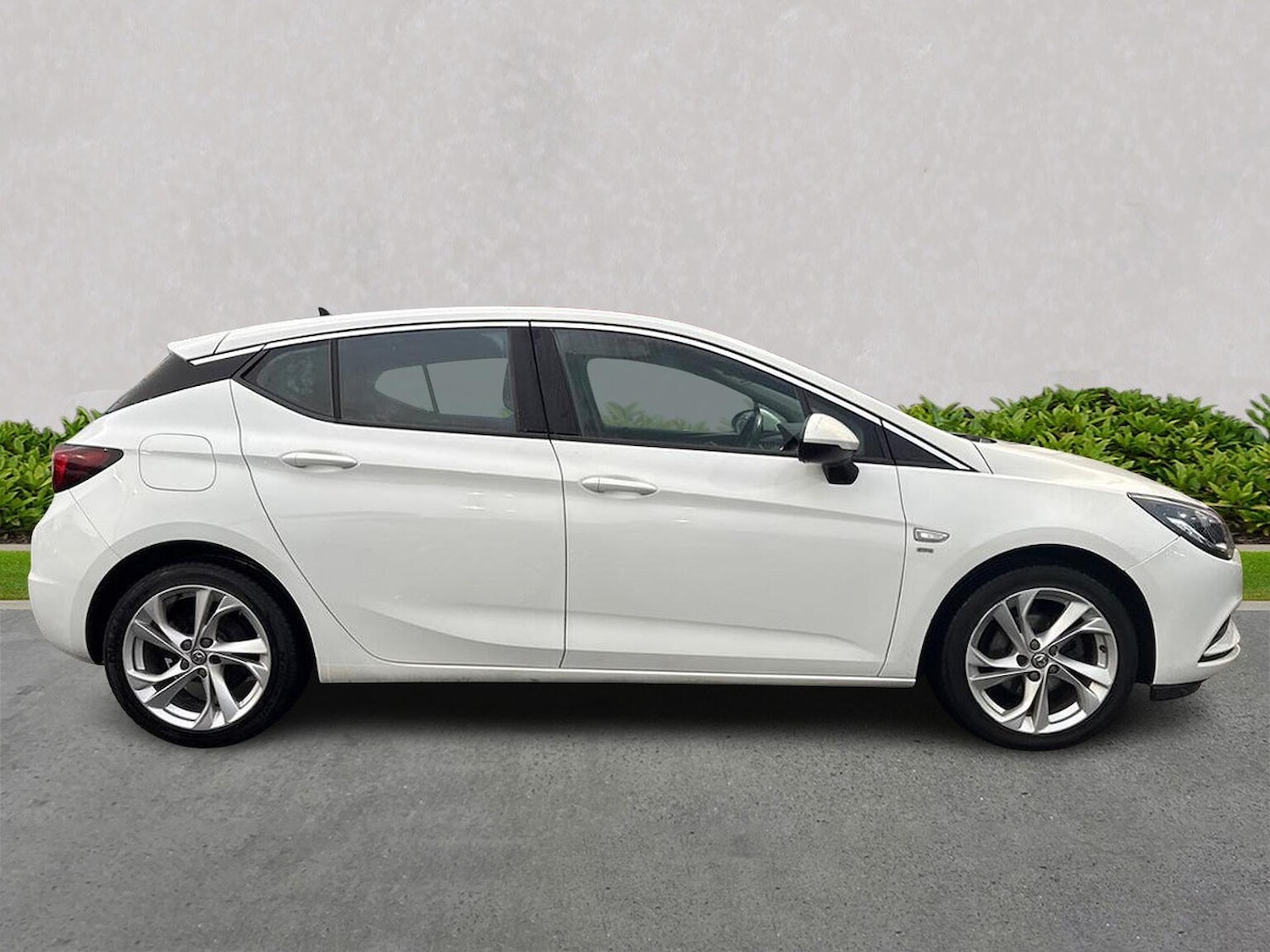 Used Vauxhall Astra 2019 for sale - 76554258: Photo 3