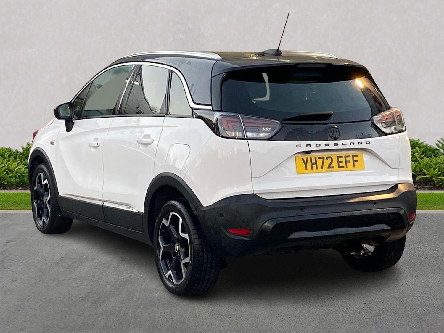 Used Vauxhall Crossland 2022 for sale - 76605587: Photo 2