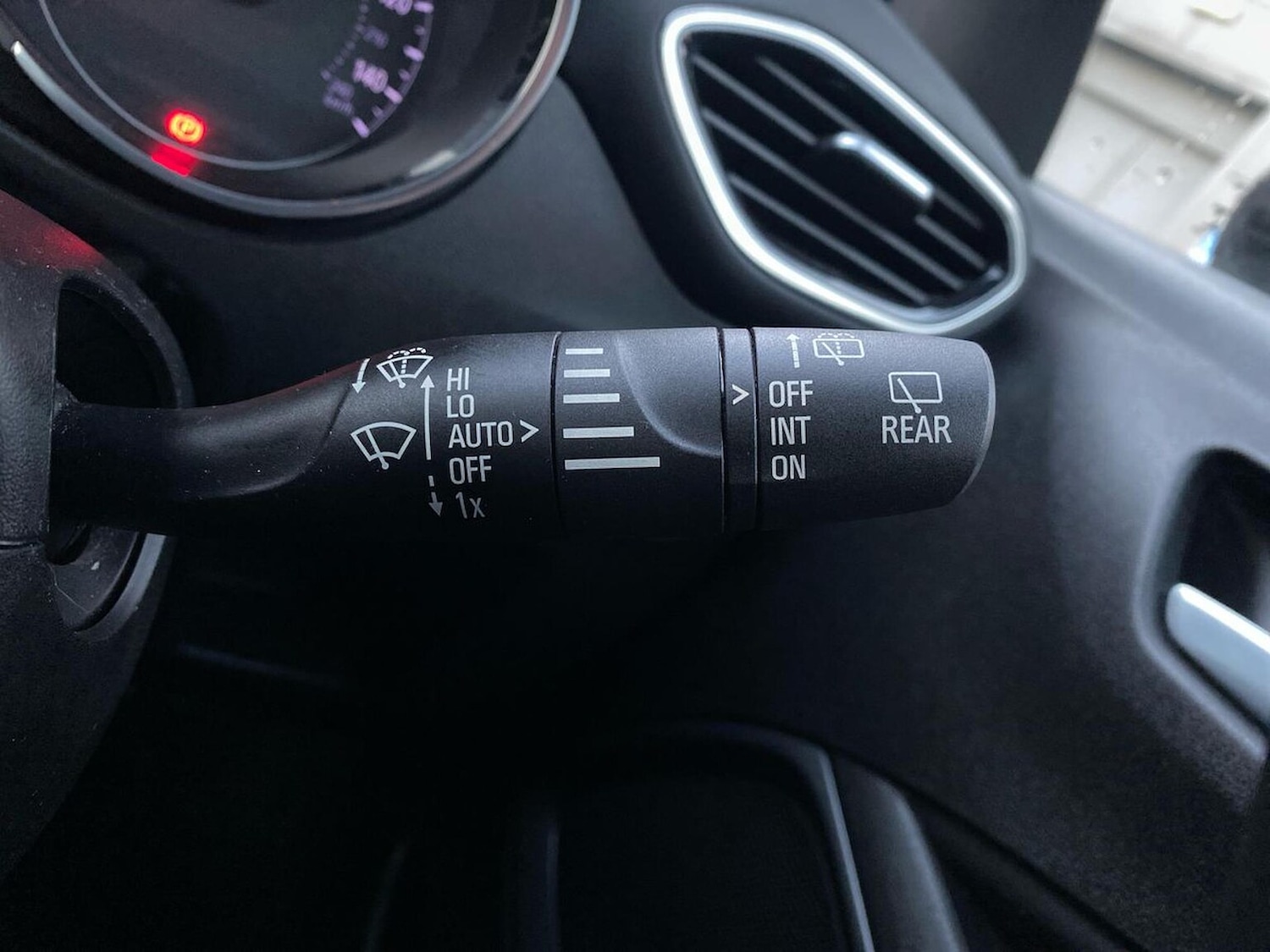 Used Vauxhall Crossland 2022 for sale - 76605587: Photo 28