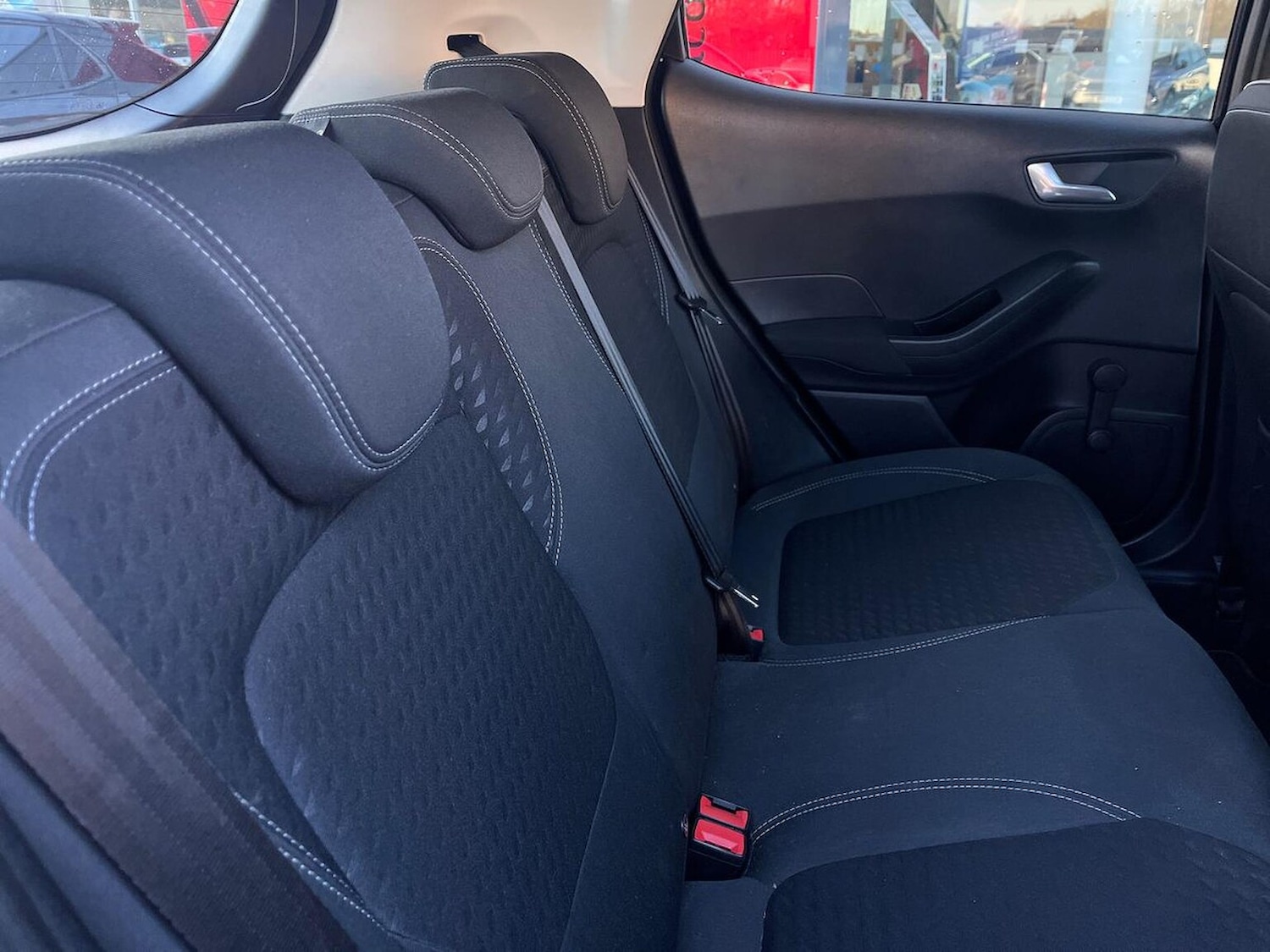 Used Ford Fiesta 2017 for sale - 76638903: Photo 16