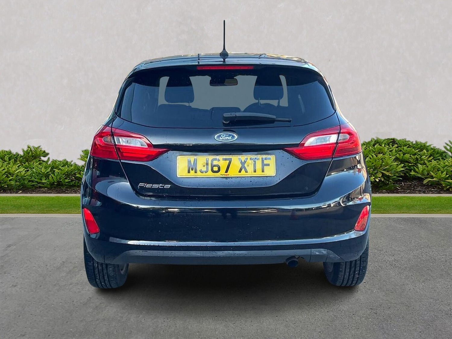 Used Ford Fiesta 2017 for sale - 76638903: Photo 4