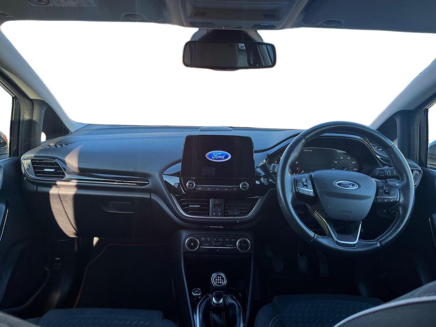 Used Ford Fiesta 2017 for sale - 76638903: Photo 8