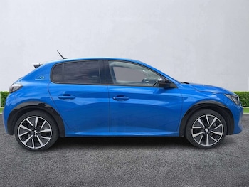 Used Peugeot 208 2021 for sale - 79114917: Photo