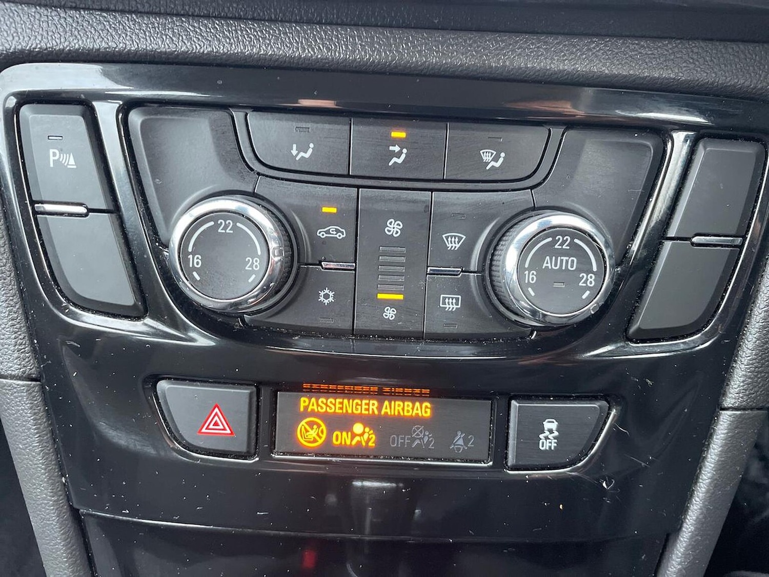 Used Vauxhall Mokka X 2019 for sale - 76357962: Photo 12