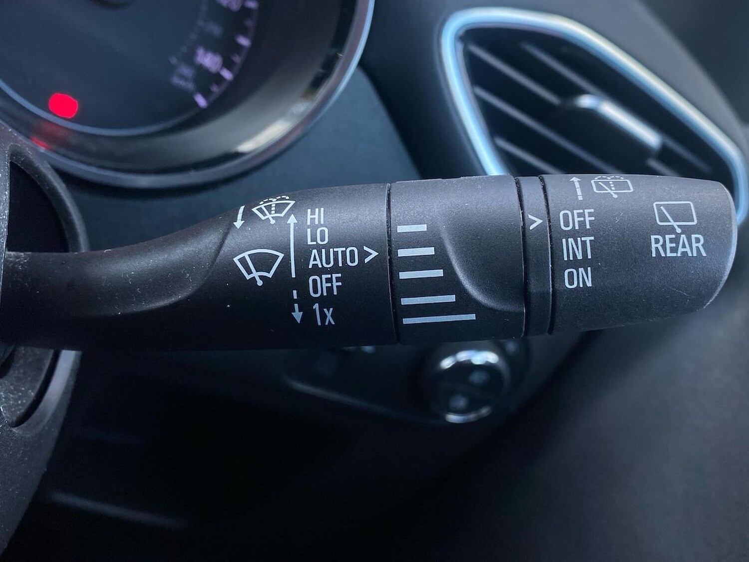 Used Vauxhall Crossland 2022 for sale - 78195475: Photo 30