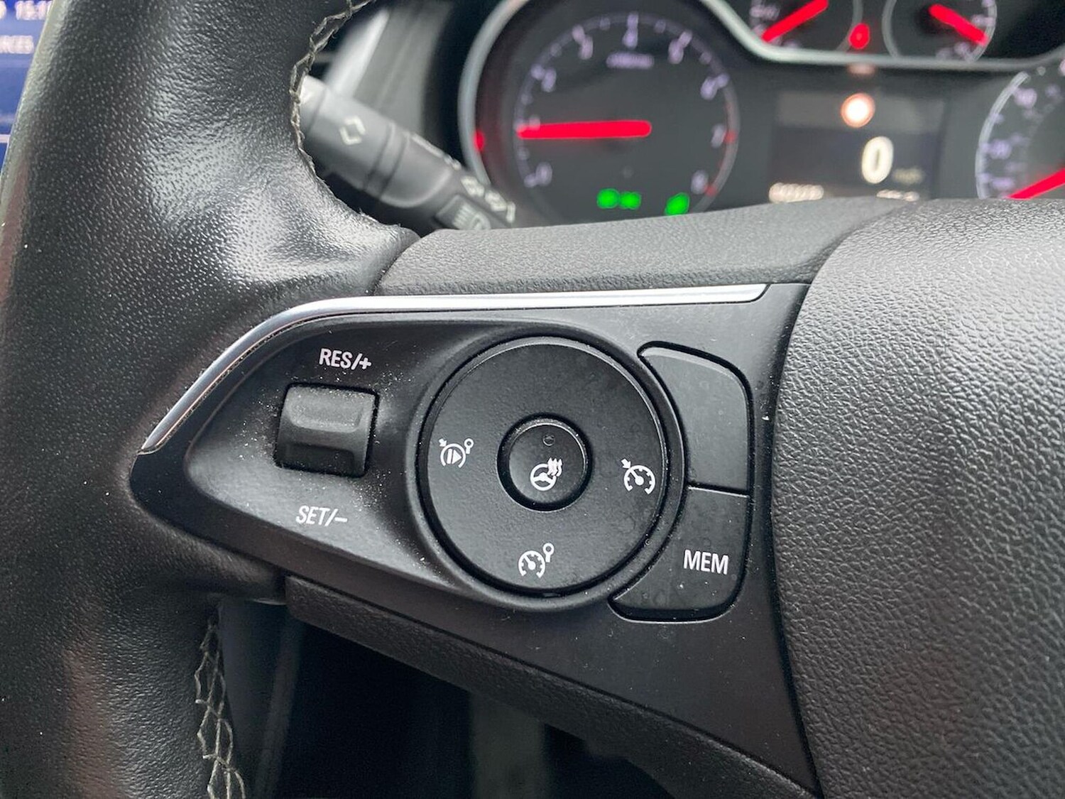 Used Vauxhall Grandland X 2019 for sale - 76477212: Photo 25