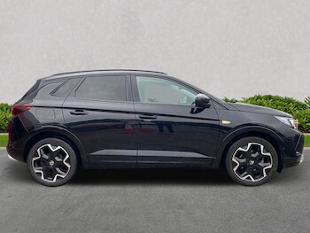 Used Vauxhall Grandland 2024 for sale - 75962483: Photo