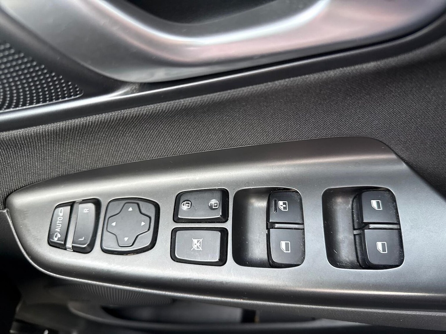 Used Hyundai KONA 2022 for sale - 77872085: Photo 28