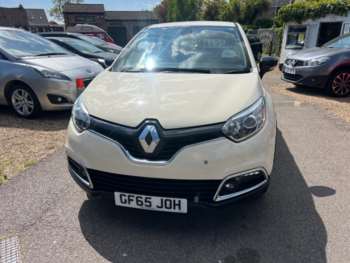 Used Renault Captur 2015 for sale - 74551002: Photo