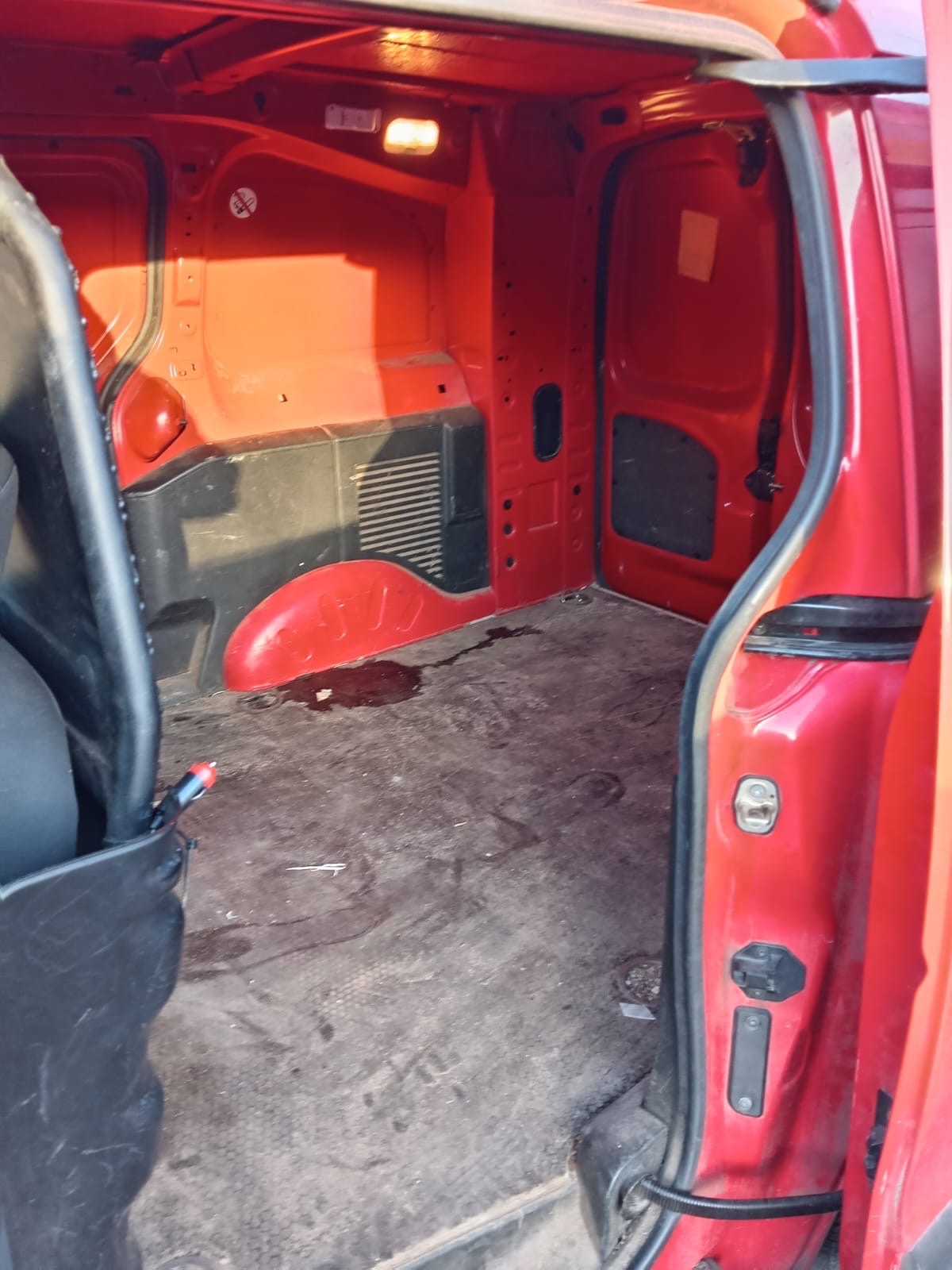 Used Peugeot Partner 2016 for sale - 77053418: Photo 11