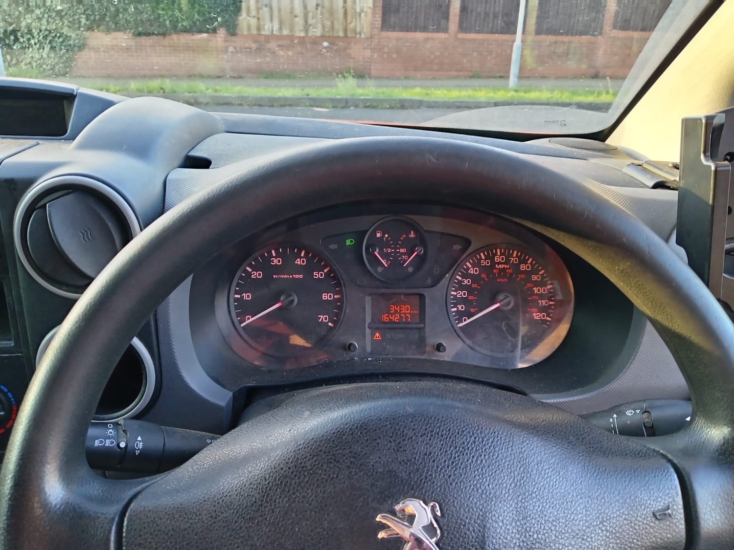 Used Peugeot Partner 2016 for sale - 77053418: Photo 12