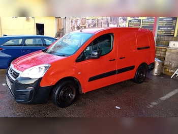 Used Peugeot Partner 2016 for sale - 77053418: Photo