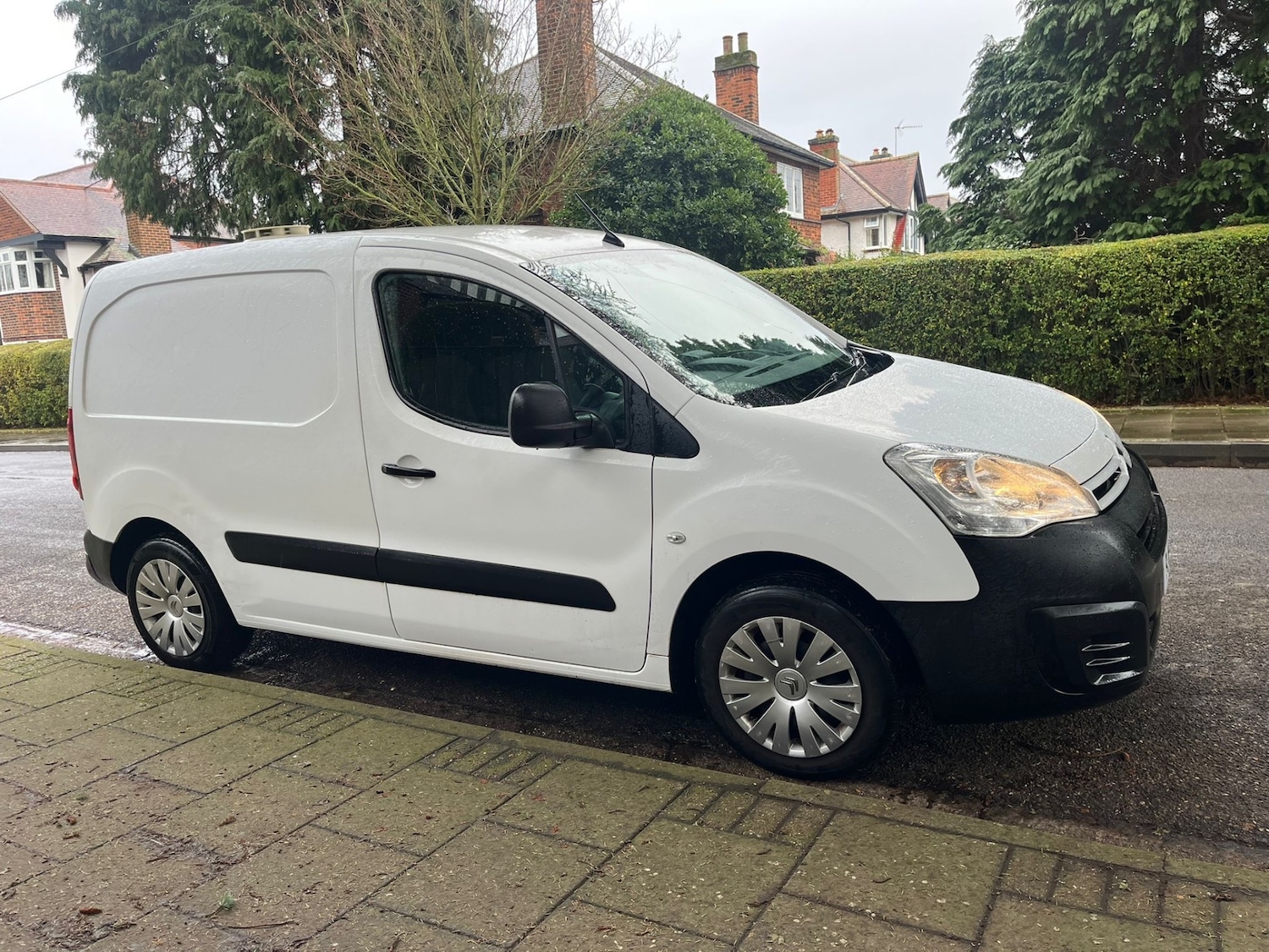 Used Citroen Berlingo 2018 for sale - 76972295: Photo 2