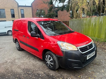 Used Peugeot Partner 2016 for sale - 77066297: Photo