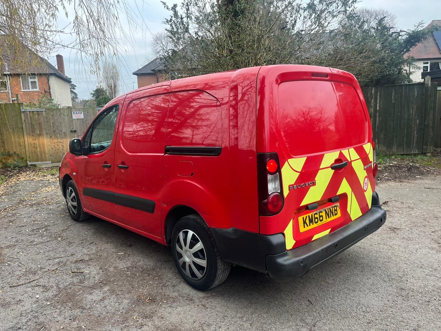 Used Peugeot Partner 2016 for sale - 77066297: Photo 2