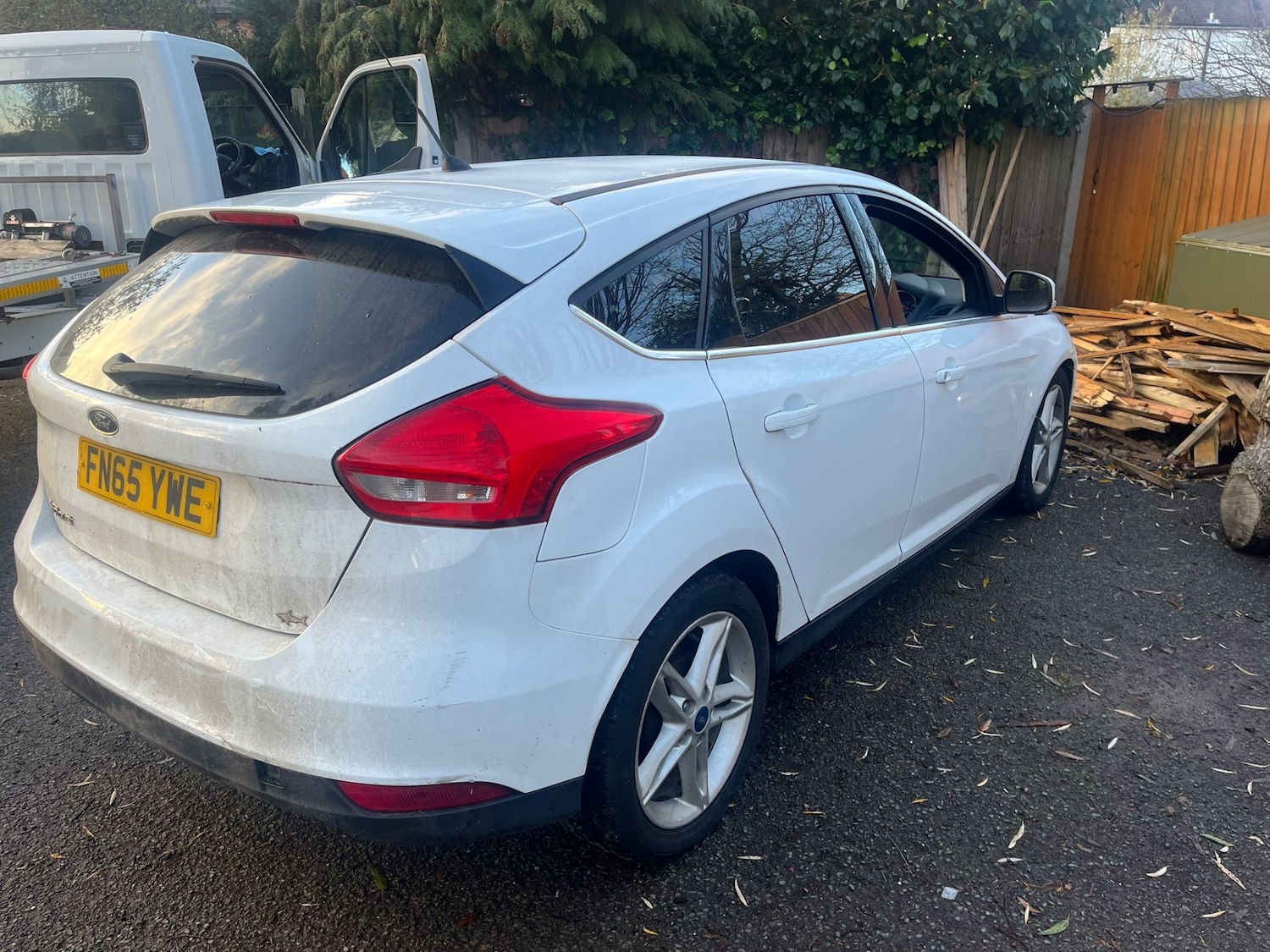 Used Ford Focus 2015 for sale - 77019952: Photo 3