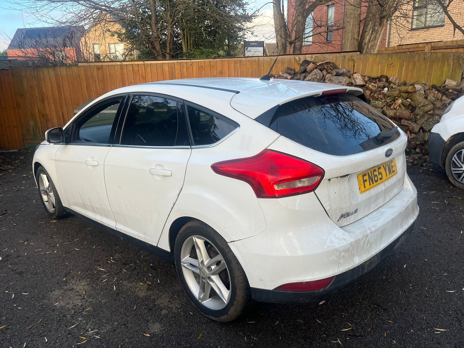 Used Ford Focus 2015 for sale - 77019952: Photo 4