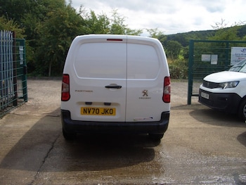 Used Peugeot Partner 2020 for sale - 75619493: Photo