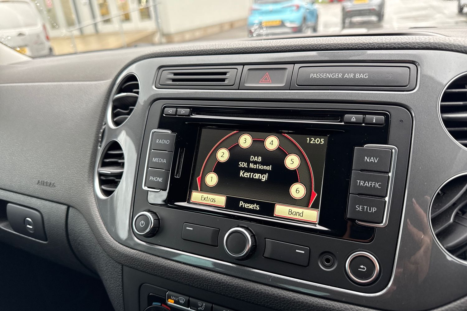 Used Volkswagen Tiguan 2015 for sale - 76985390: Photo 85