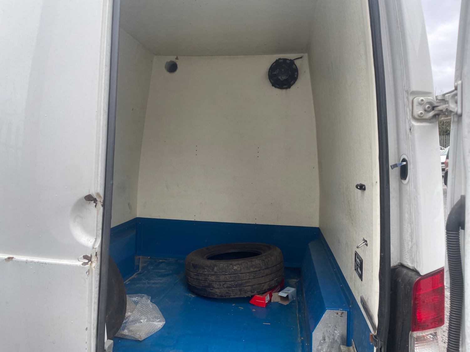 Used Mercedes-Benz Sprinter 2017 for sale - 77998115: Photo 6