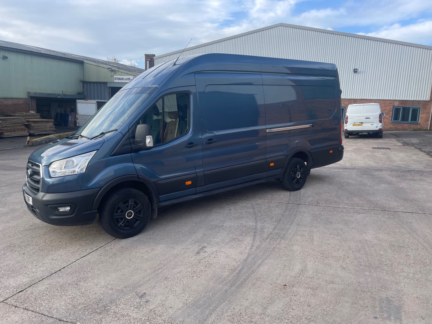 Used Ford Transit 2020 for sale - 76859439: Photo 4