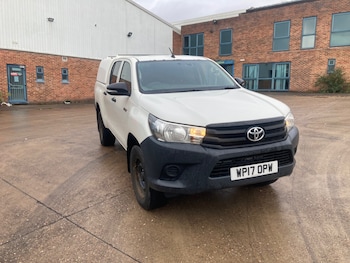 Used Toyota Hilux 2017 for sale - 76541681: Photo