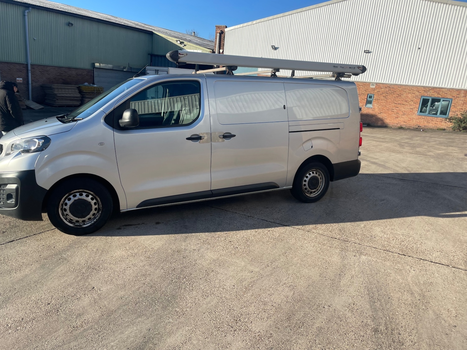 Used Peugeot Expert 2019 for sale - 77159376: Photo 4