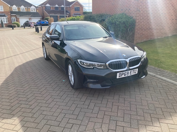 Used BMW 3 Series 2019 for sale - 73908676: Photo 1