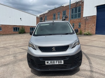 Used Peugeot Expert 2018 for sale - 78926640: Photo