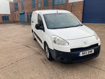 Used Peugeot Partner 2011 for sale - 76330487: Photo