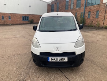 Used Peugeot Partner 2011 for sale - 76330487: Photo