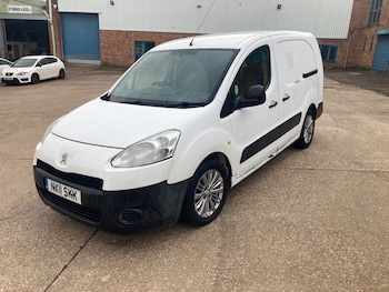 Used Peugeot Partner 2011 for sale - 76330487: Photo