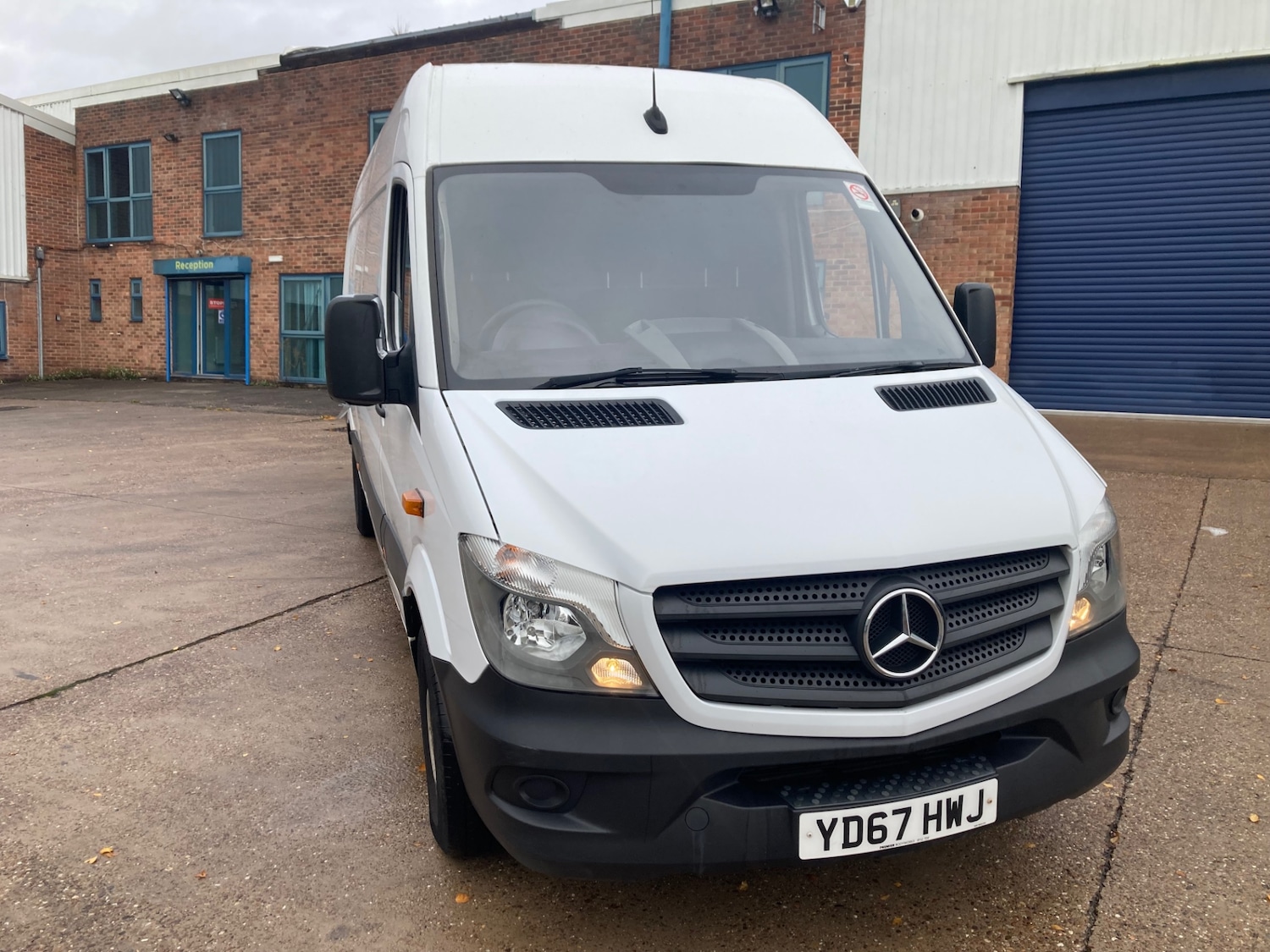 Used Mercedes-Benz Sprinter 2017 for sale - 76541765: Photo 1