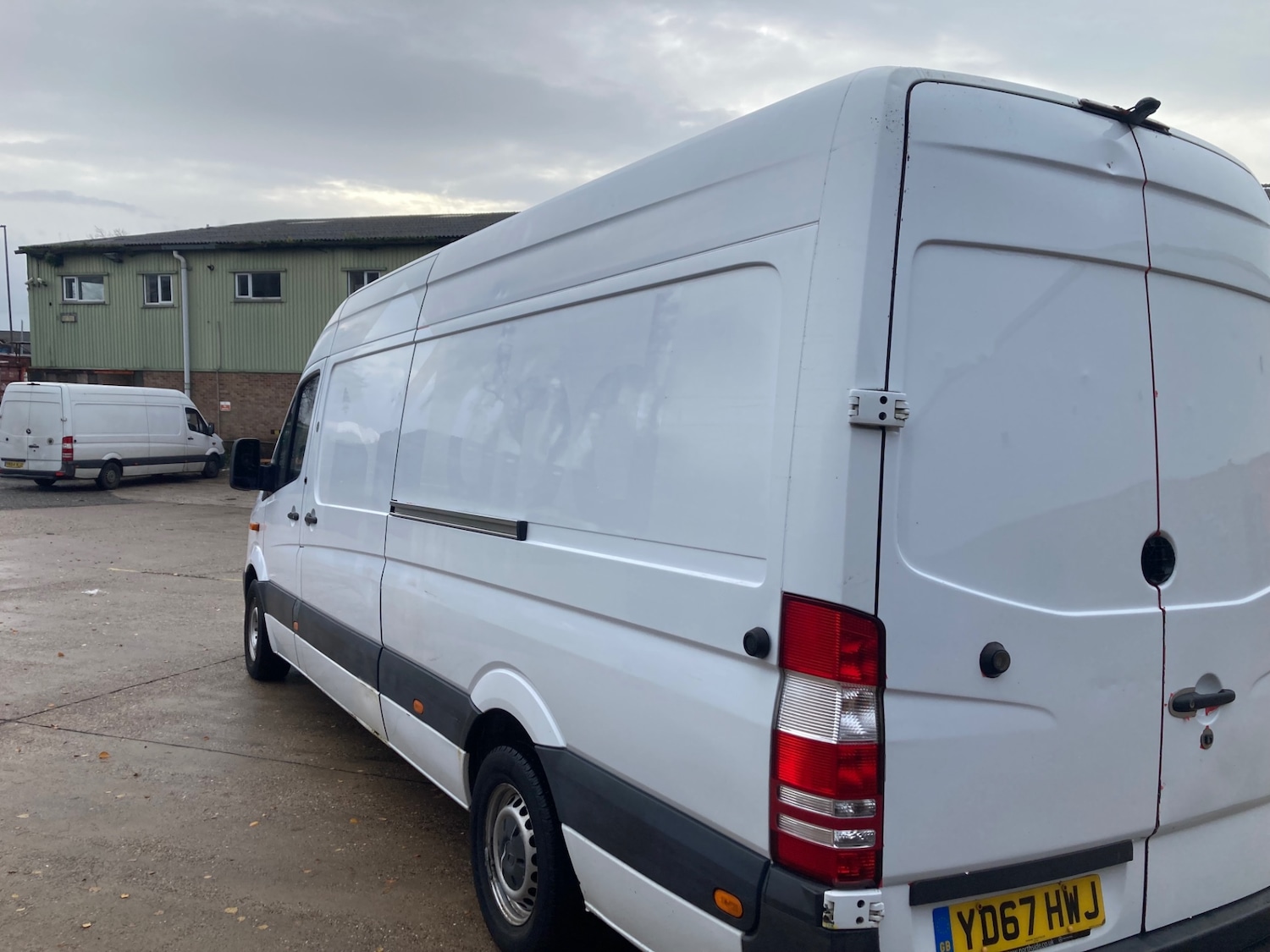 Used Mercedes-Benz Sprinter 2017 for sale - 76541765: Photo 4