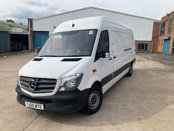 Used Mercedes-Benz Sprinter 2015 for sale - 76102222: Photo