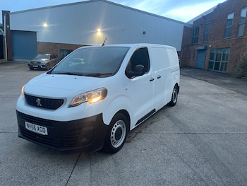 Used Peugeot Expert 2017 for sale - 76861885: Photo